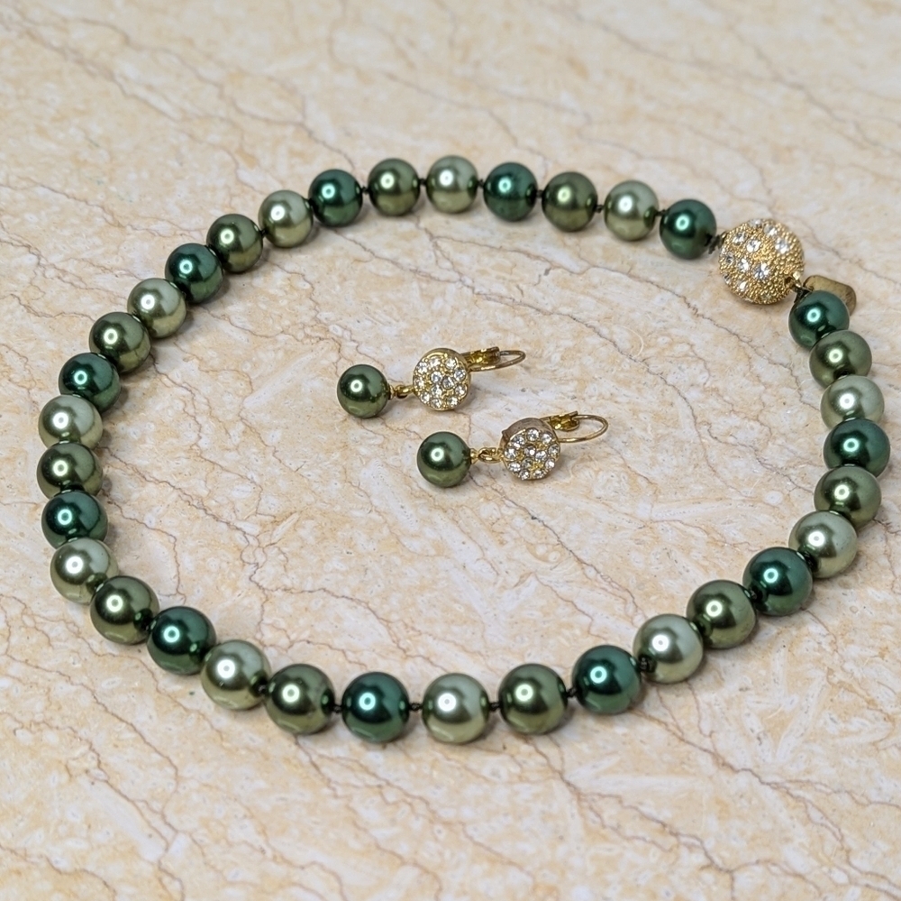 Vintage Kissaka Green Faux Pearl Rhinestone Gold Tone Necklace & Earring Set
